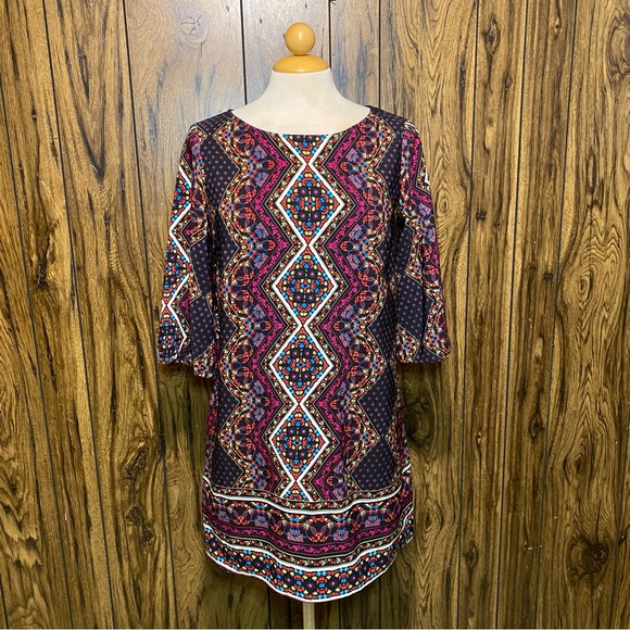 BeBop Dresses & Skirts - BeBop multicolor patterned mini dress